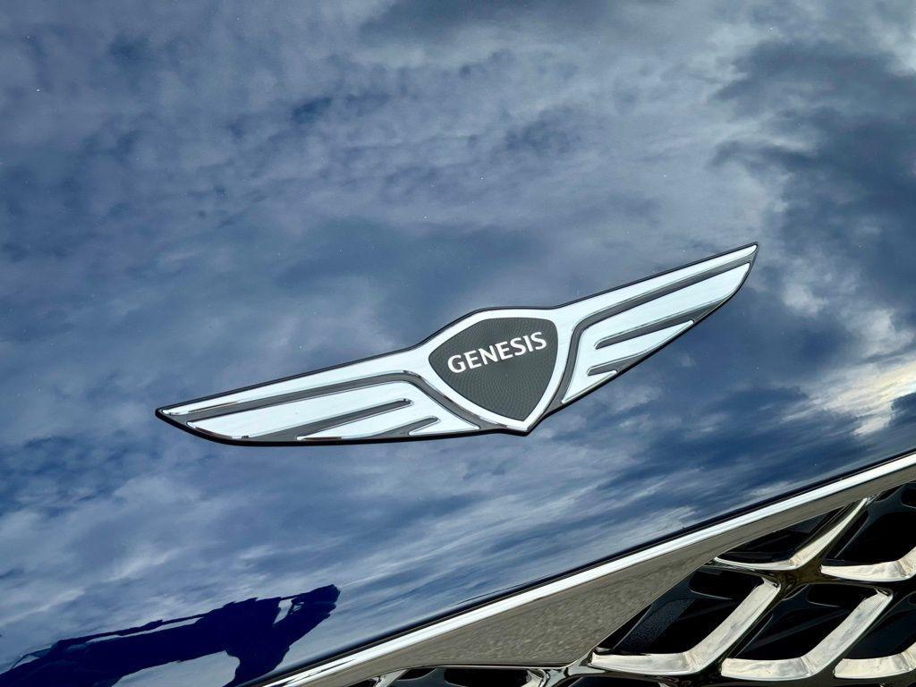 new 2026 Genesis G90 car, priced at $105,420