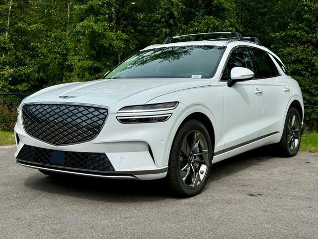 new 2025 Genesis Electrified GV70 car, priced at $59,913