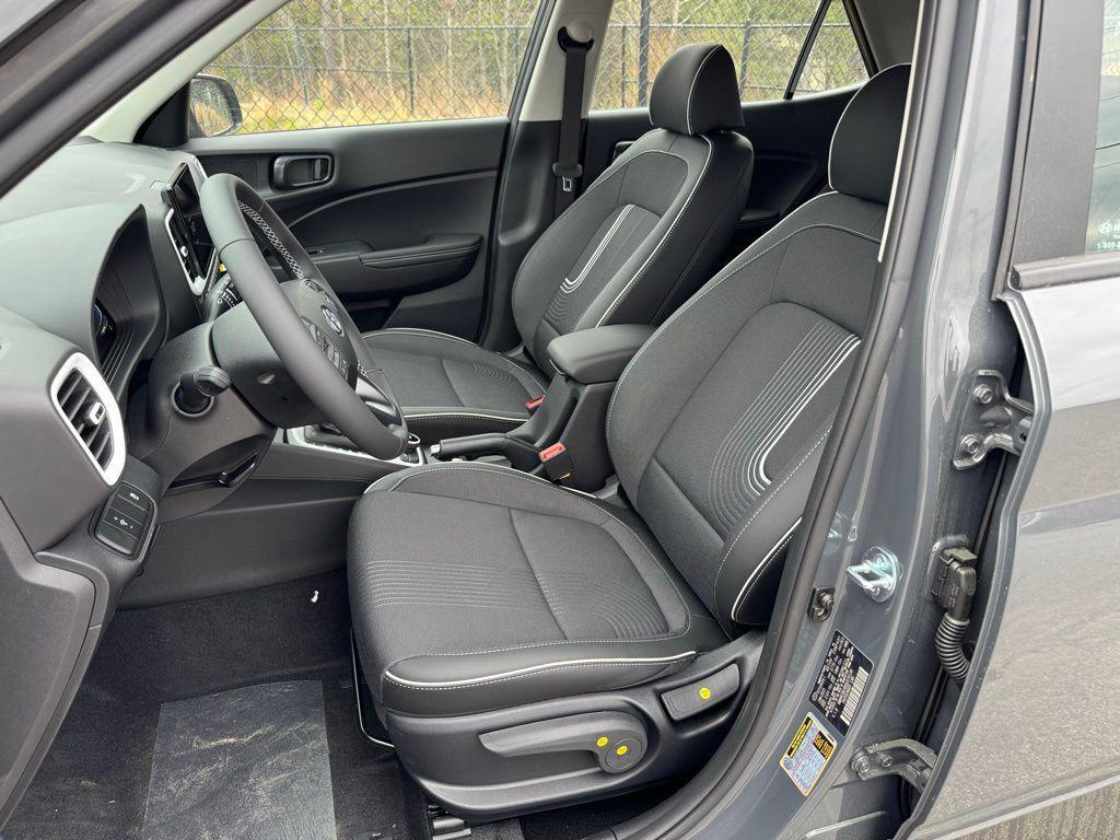 used 2025 Hyundai Venue car, priced at $23,999
