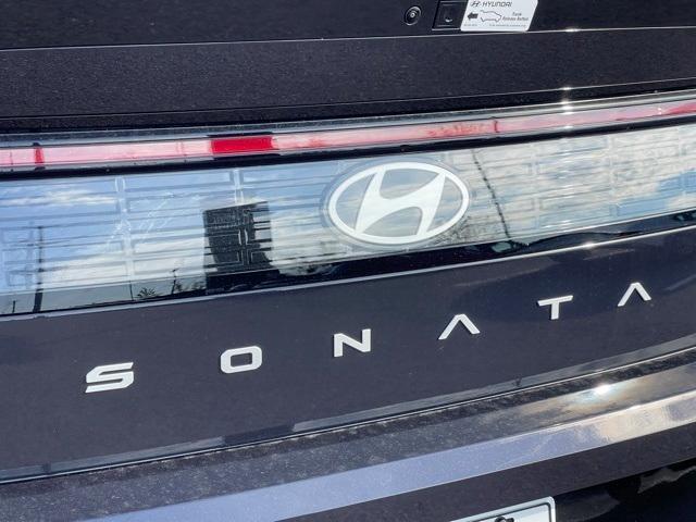 new 2024 Hyundai Sonata Hybrid car, priced at $31,586