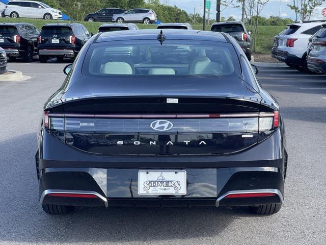 new 2024 Hyundai Sonata Hybrid car, priced at $29,529