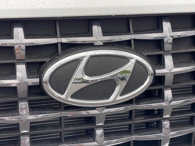 new 2024 Hyundai Venue car, priced at $23,211