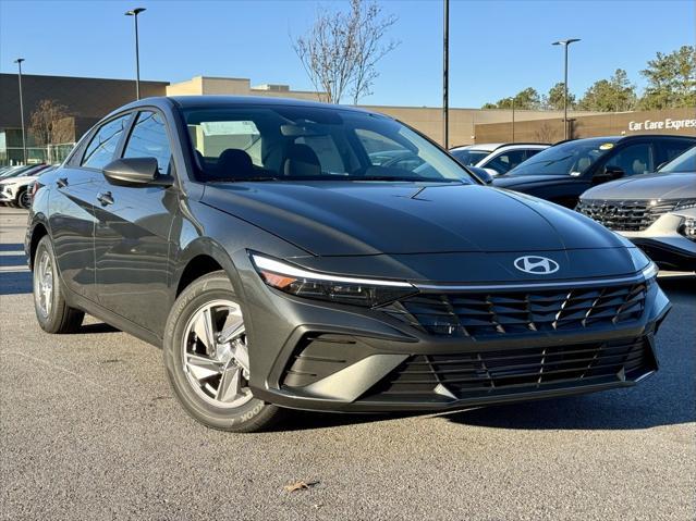 new 2025 Hyundai Elantra car, priced at $23,222