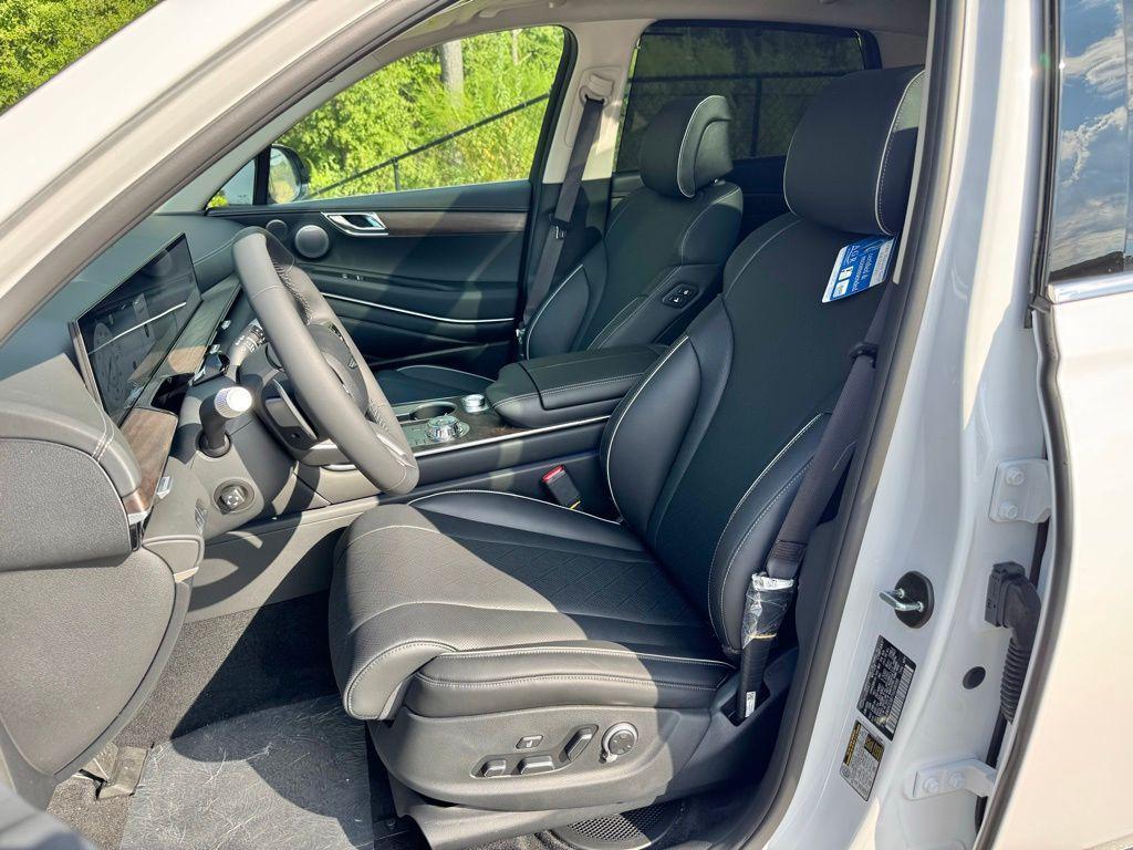 new 2026 Genesis GV80 car, priced at $74,375