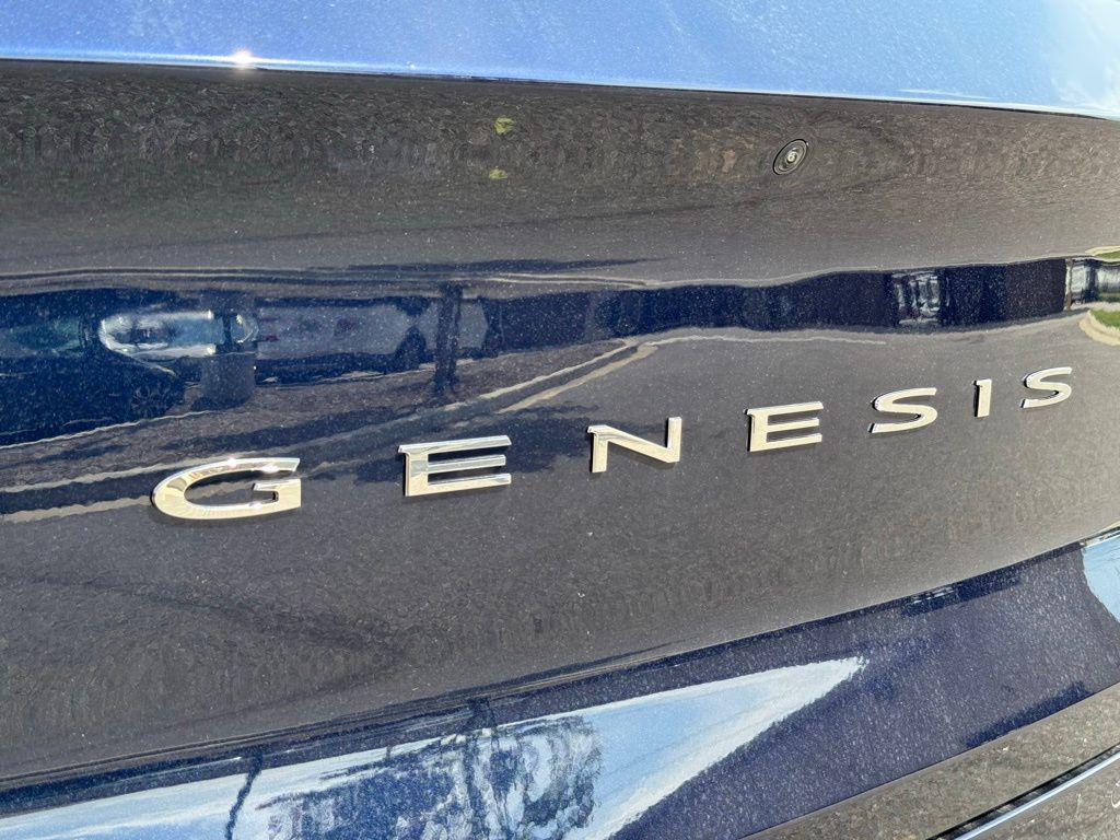 new 2025 Genesis GV80 car, priced at $78,737