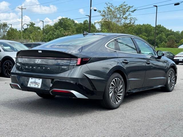 new 2024 Hyundai Sonata Hybrid car, priced at $34,999