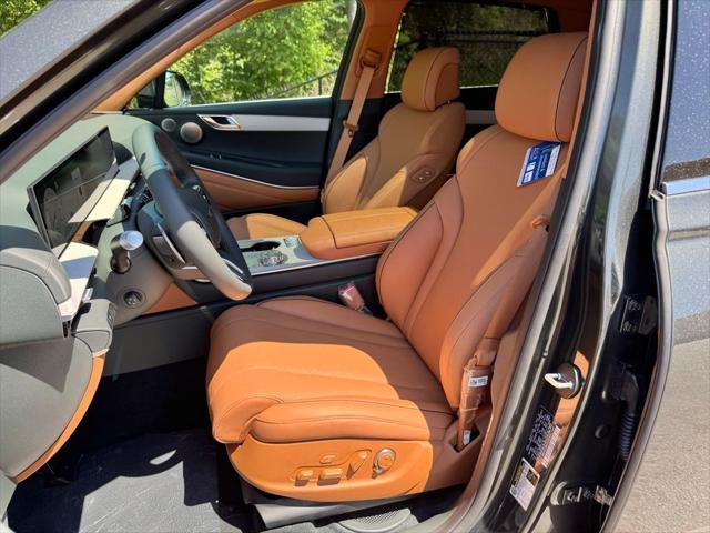 new 2025 Genesis GV80 car, priced at $70,751