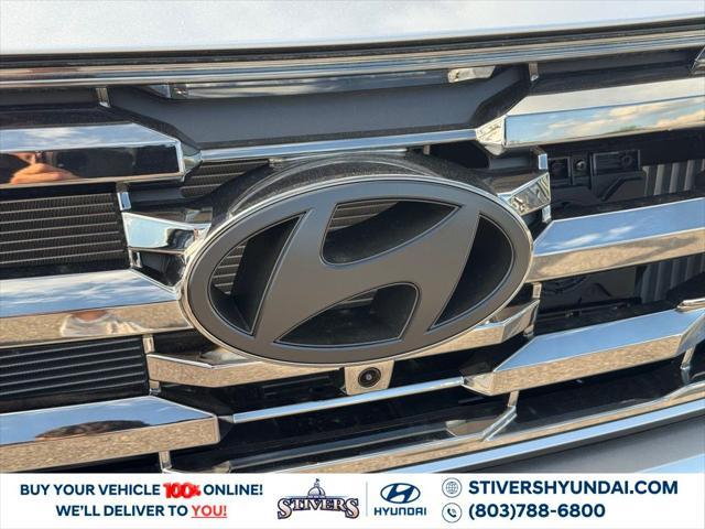 new 2025 Hyundai TUCSON Hybrid car, priced at $40,715