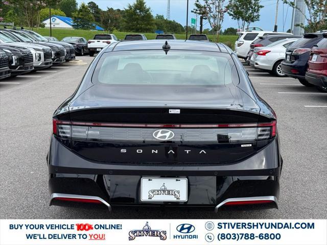 new 2025 Hyundai Sonata Hybrid car, priced at $36,981