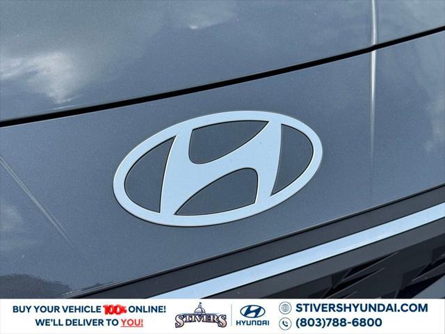 new 2025 Hyundai Elantra car, priced at $23,124