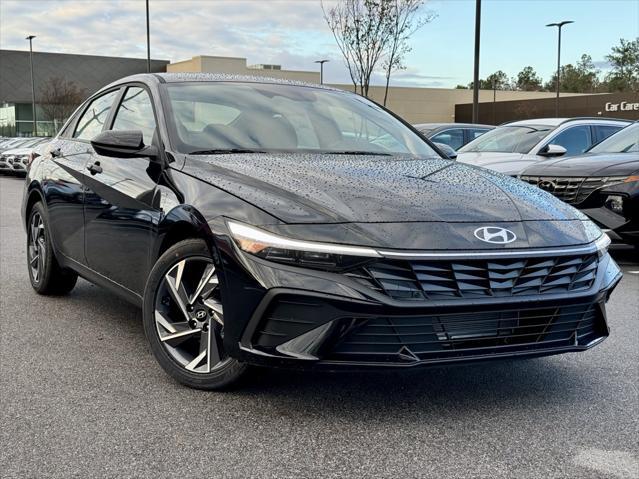 new 2025 Hyundai Elantra car, priced at $24,665