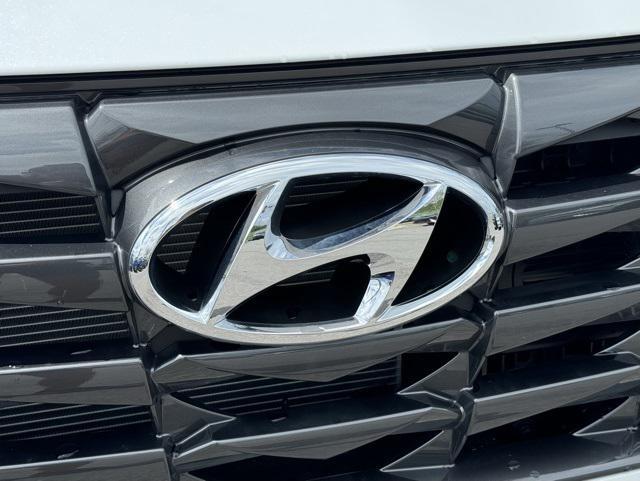 new 2024 Hyundai Tucson Hybrid car, priced at $32,713