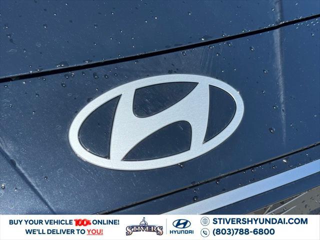 new 2025 Hyundai Elantra car, priced at $25,624