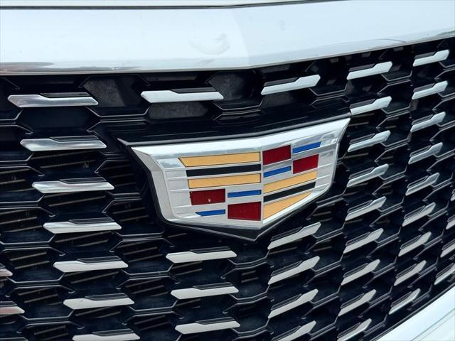 used 2021 Cadillac XT5 car, priced at $28,568