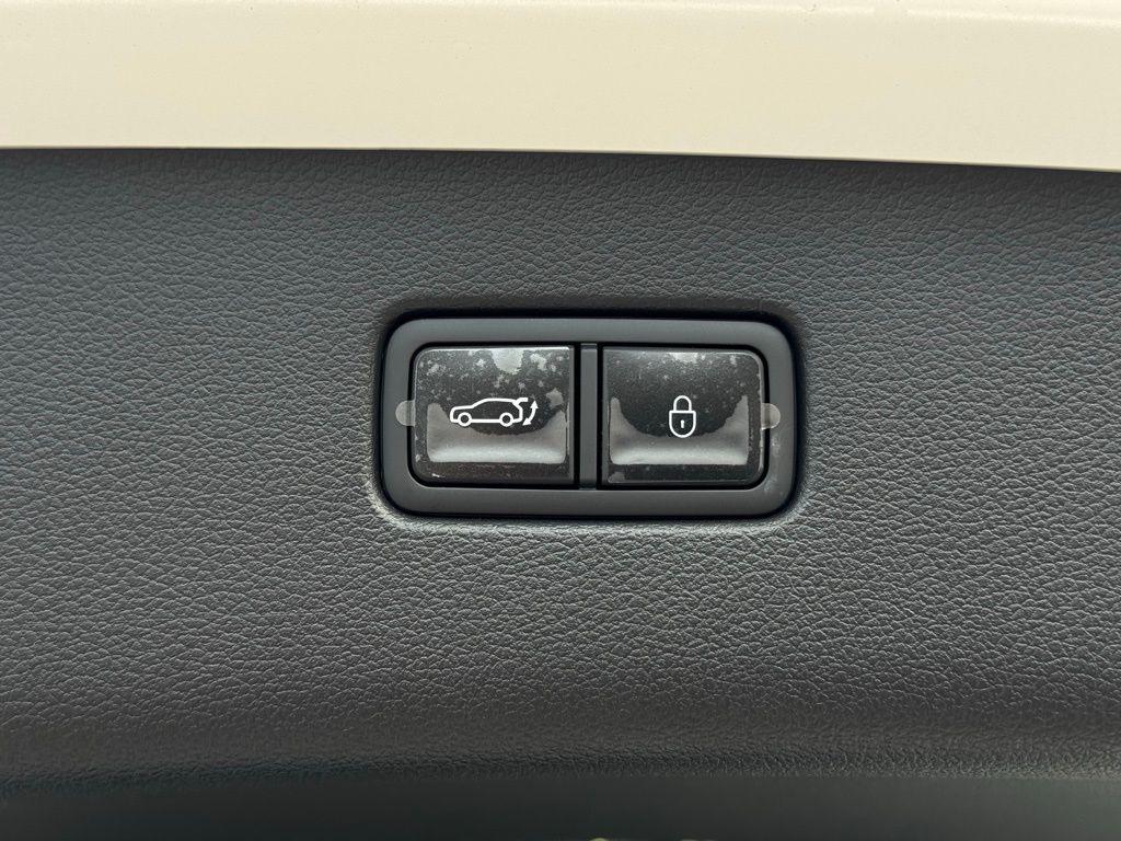 new 2026 Genesis GV80 car, priced at $69,975