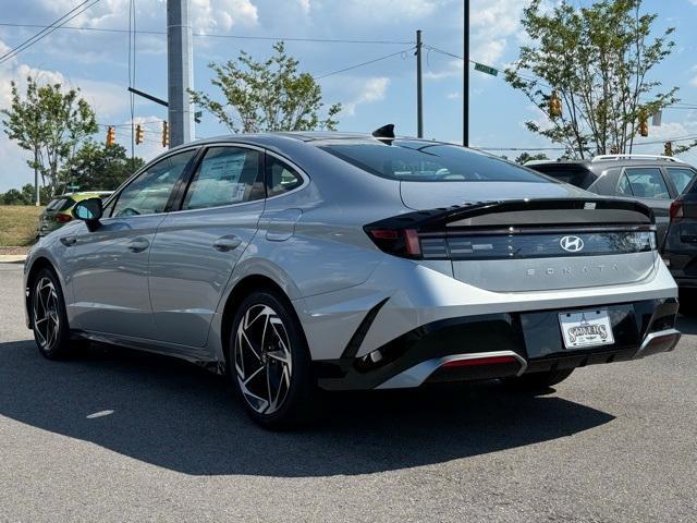 new 2024 Hyundai Sonata car, priced at $29,108