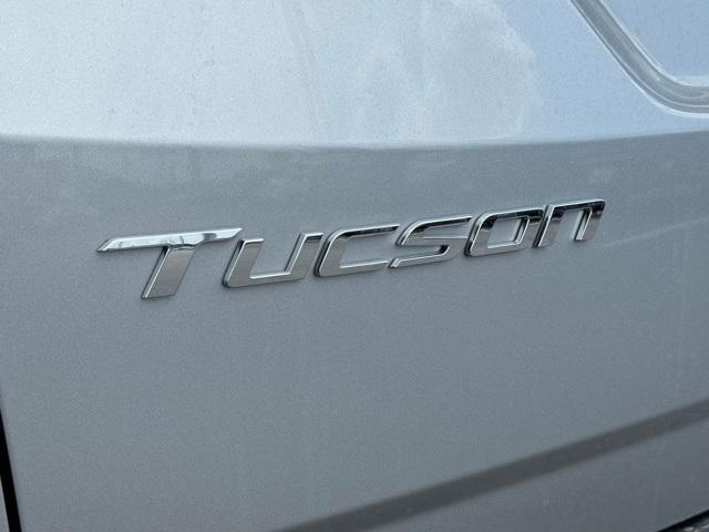 new 2024 Hyundai Tucson Hybrid car, priced at $38,327