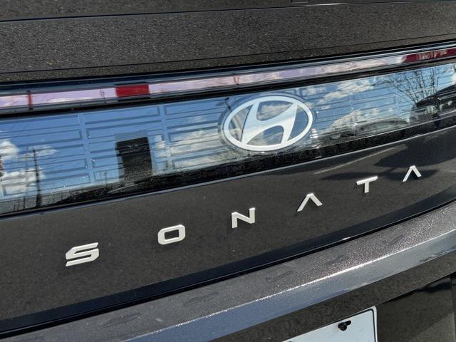 new 2024 Hyundai Sonata Hybrid car, priced at $29,391