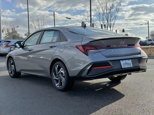 new 2025 Hyundai Elantra car, priced at $24,127