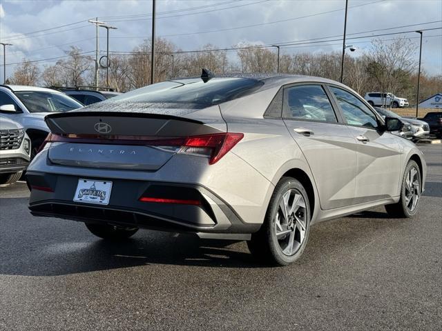 new 2025 Hyundai Elantra car, priced at $24,127