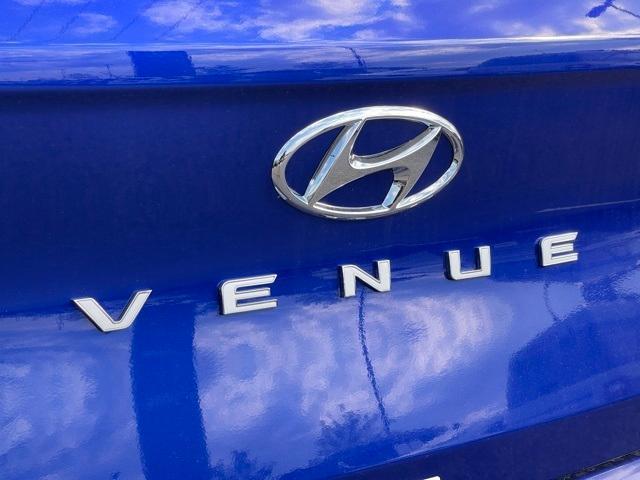 new 2024 Hyundai Venue car, priced at $21,389