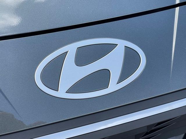 new 2024 Hyundai Elantra car, priced at $23,185