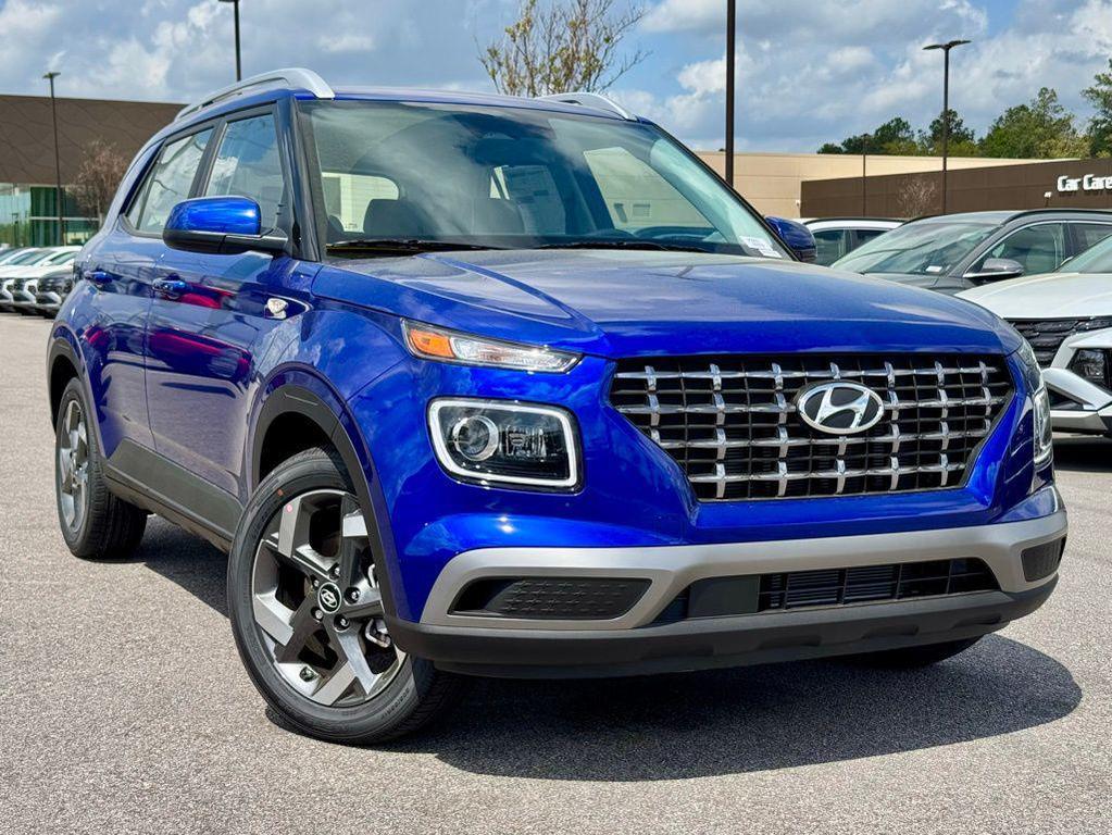 used 2025 Hyundai Venue car, priced at $23,935