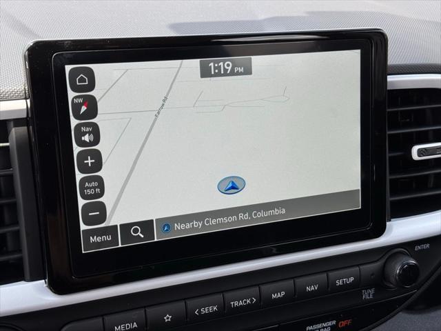used 2025 Hyundai Venue car, priced at $23,935