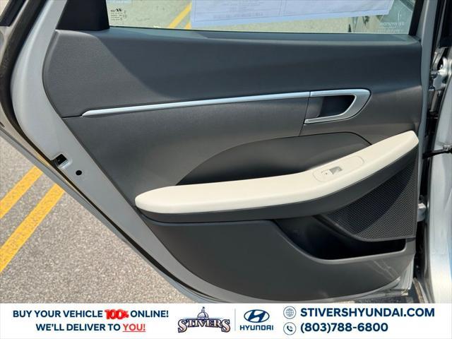 new 2025 Hyundai Sonata car, priced at $25,878