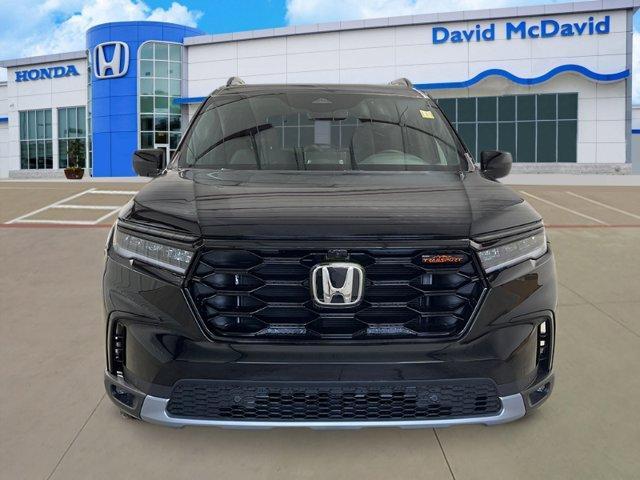 new 2025 Honda Pilot car, priced at $49,580