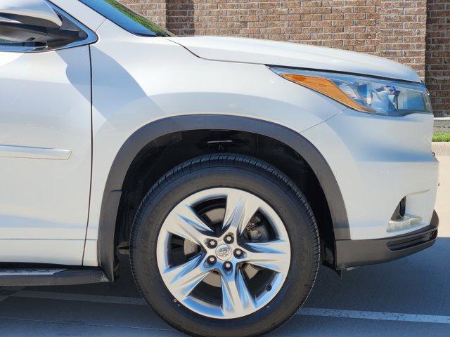 used 2014 Toyota Highlander car, priced at $12,766