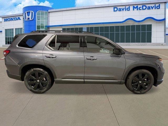 new 2025 Honda Pilot car, priced at $51,699