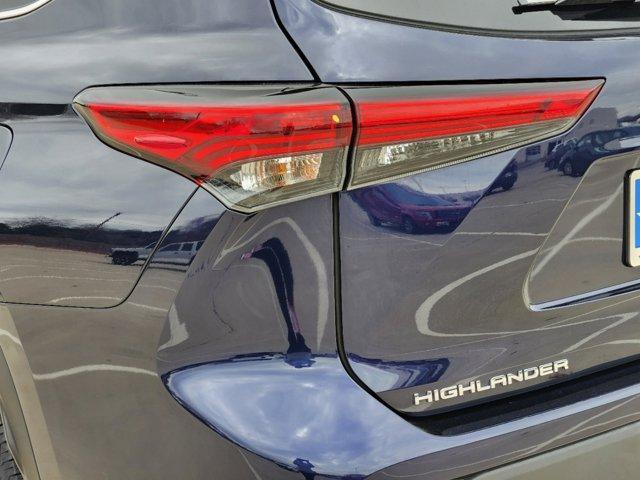 used 2023 Toyota Highlander car, priced at $30,616