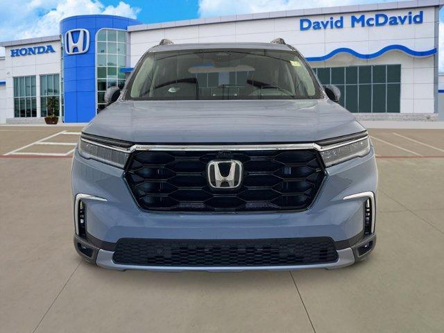 new 2025 Honda Pilot car, priced at $54,930