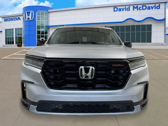 new 2025 Honda Pilot car, priced at $46,995