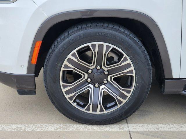used 2022 Jeep Wagoneer car, priced at $40,900