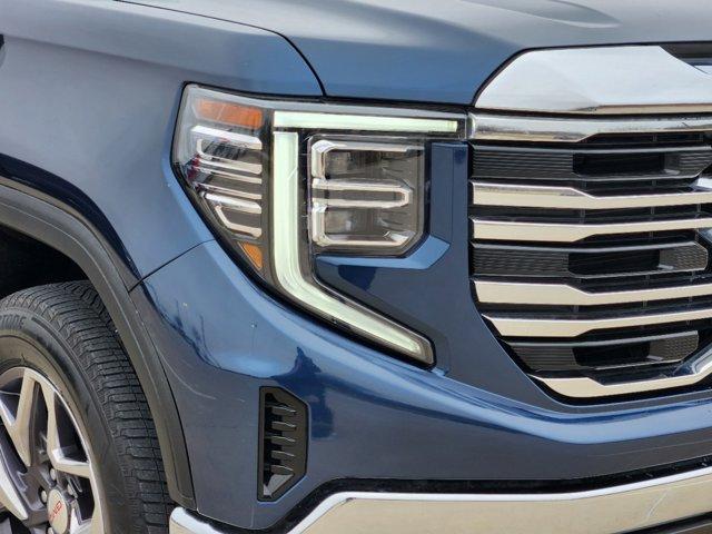 used 2022 GMC Sierra 1500 car, priced at $42,874