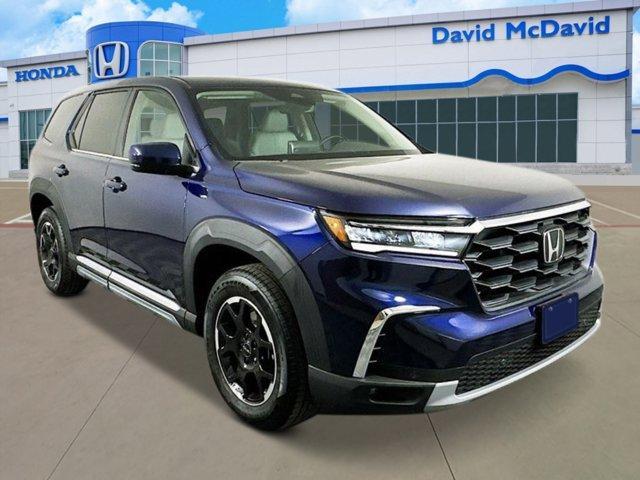 new 2025 Honda Pilot car, priced at $45,245