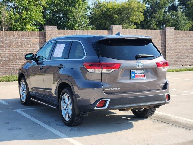 used 2017 Toyota Highlander car, priced at $19,977