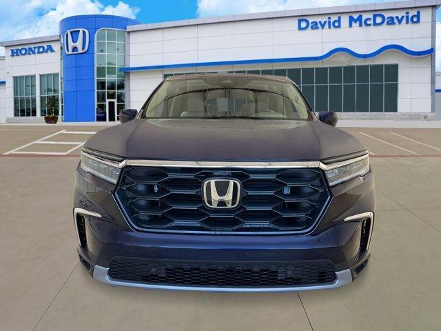 new 2025 Honda Pilot car, priced at $45,645