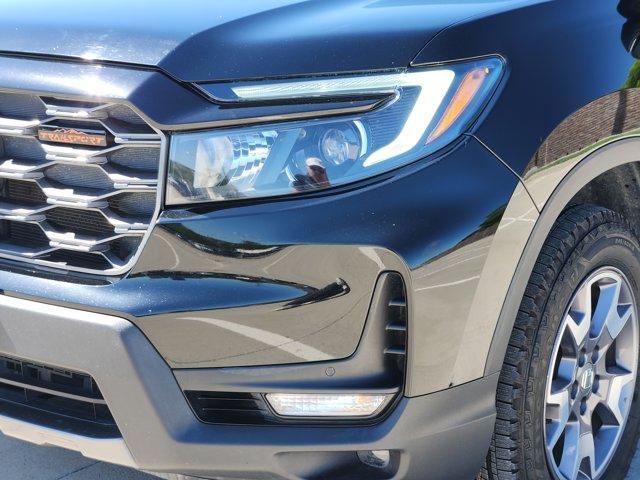 used 2022 Honda Passport car, priced at $29,494