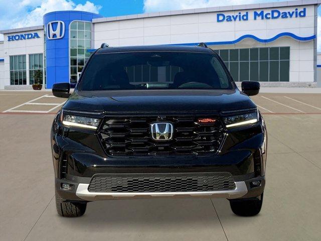 new 2025 Honda Pilot car, priced at $51,723