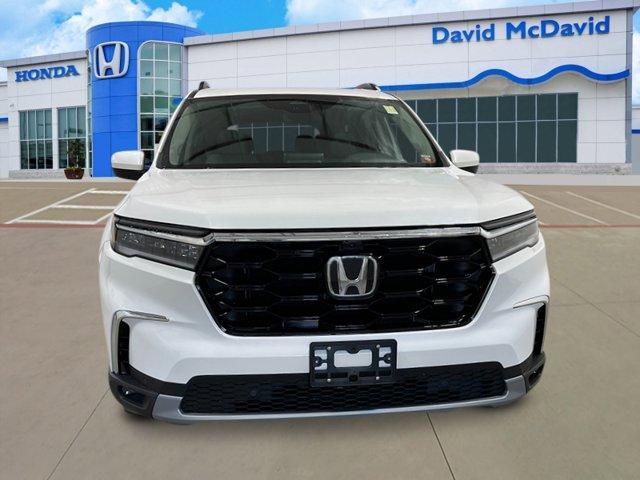 new 2025 Honda Pilot car, priced at $50,749