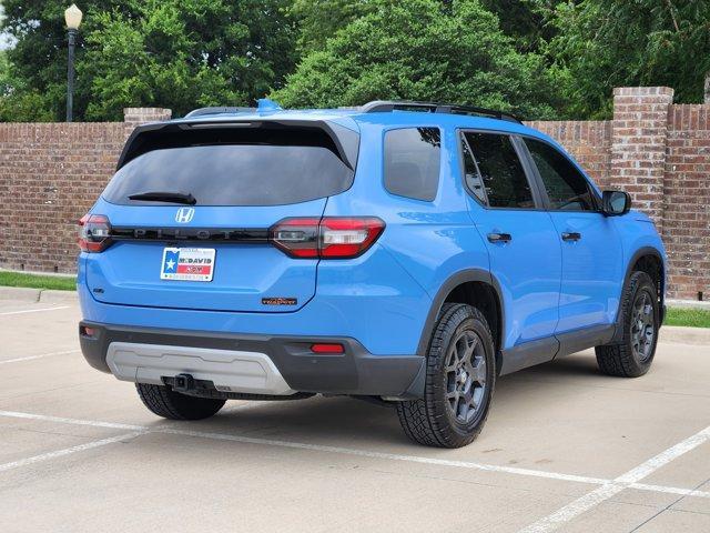 used 2025 Honda Pilot car, priced at $46,315