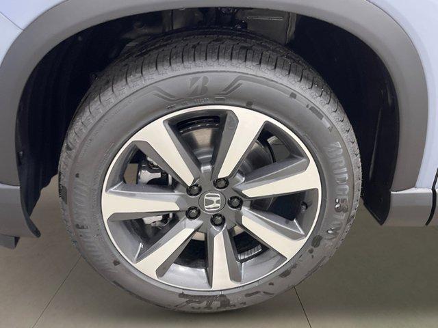 new 2025 Honda Pilot car, priced at $54,985