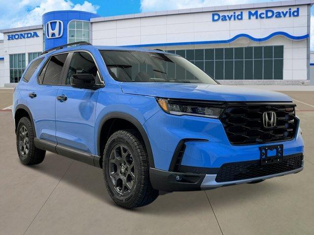 new 2025 Honda Pilot car, priced at $51,305