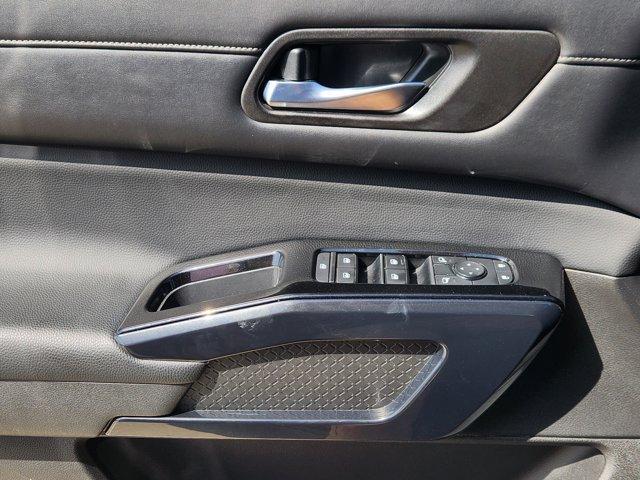 used 2022 Nissan Pathfinder car, priced at $23,059