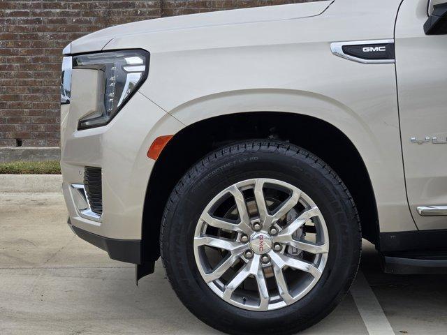 used 2022 GMC Yukon XL car, priced at $43,416