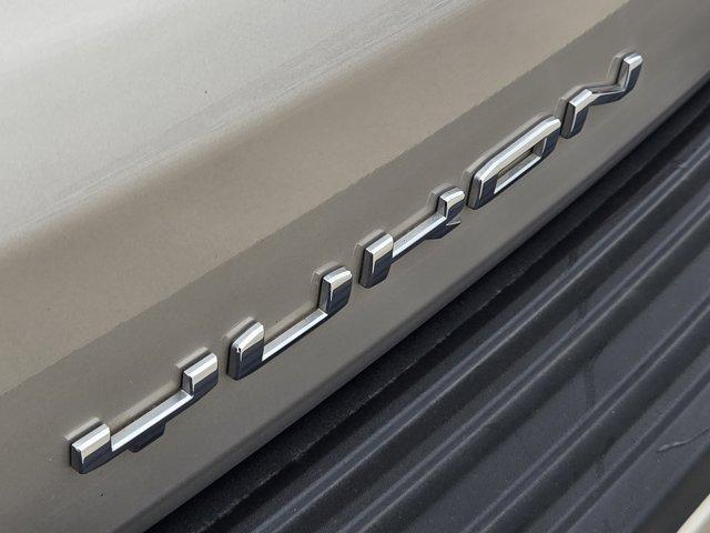 used 2022 GMC Yukon XL car, priced at $43,416
