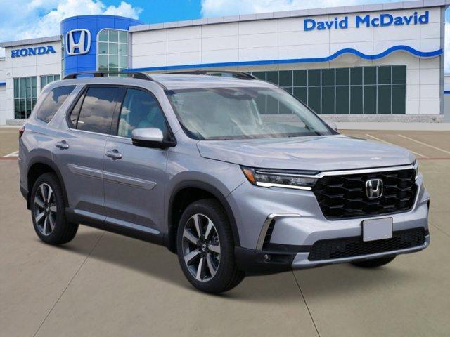 new 2025 Honda Pilot car, priced at $49,415